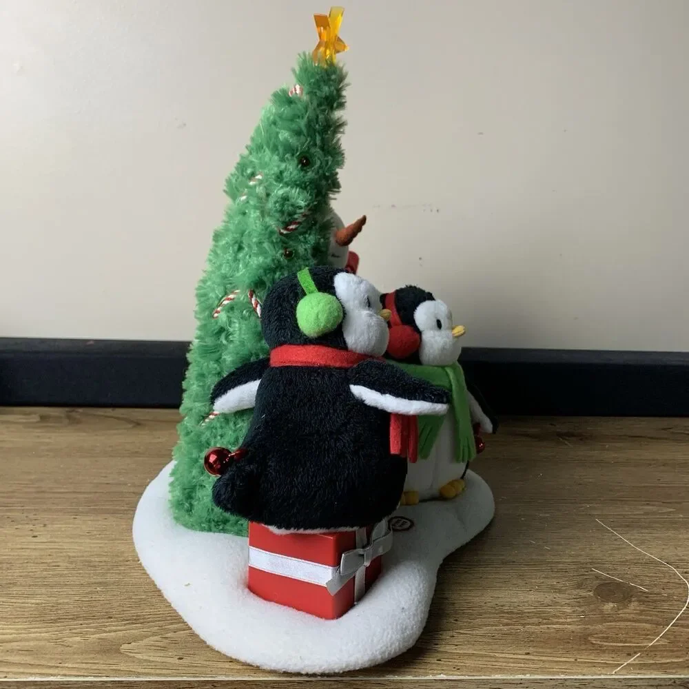 Hallmark Jingle Pals Snowman Penguin Very Merry Trio Christmas Plush Singing ‘06